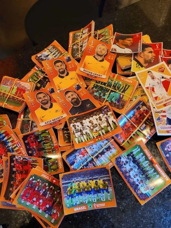 Figurinhas Da Copa Arquivo Pdf P Imprimir Fundo Laranja