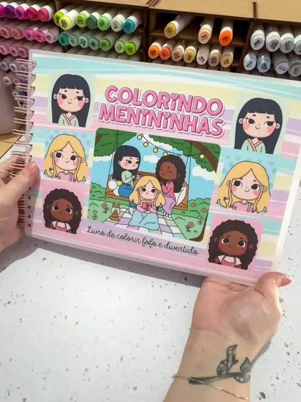 Desenhos para Colorir - Meninas em Versão Digital - Imagem 5