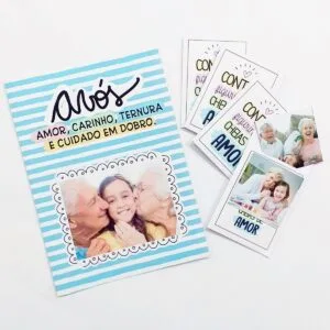 Álbum de Figurinhas Dia dos Avós - Arquivo Digital