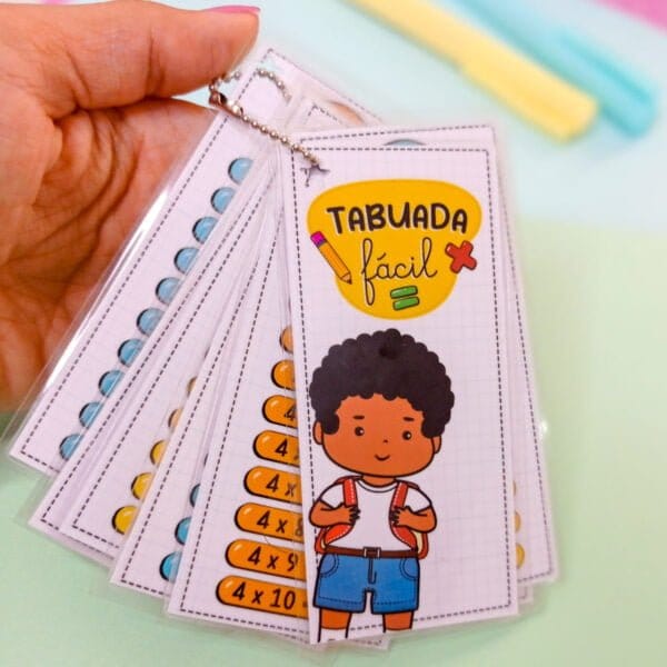 Arquivo Digital Tabuada Fácil Menina e Menino Volta às Aulas
