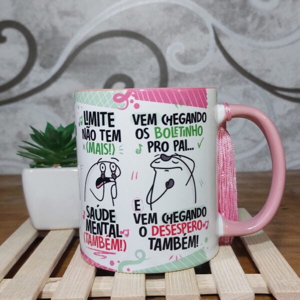 Arte Caneca Fui Passando no Crédito Esqueci a Fatura Rosa