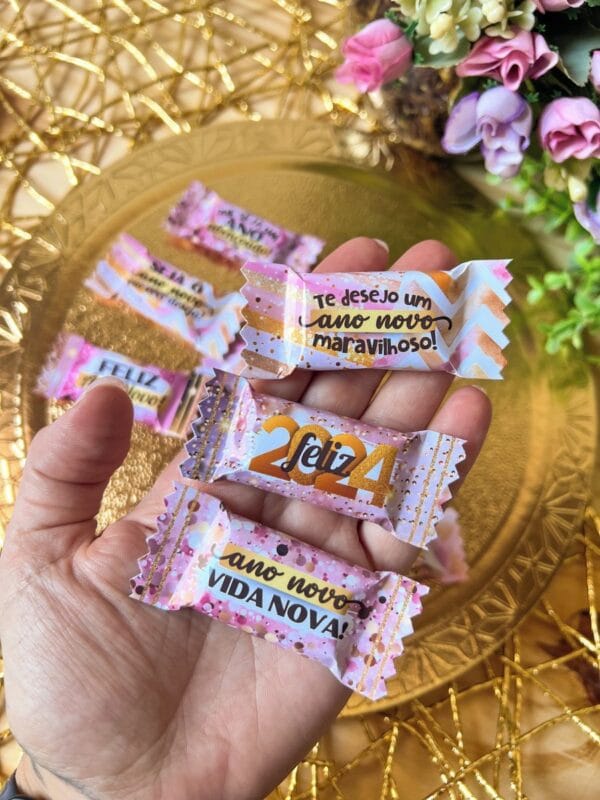 Balas e Cards Ano Novo 2024 - Arquivo Digital