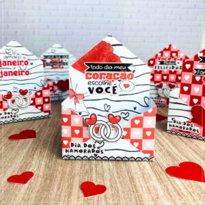 Arte digital de envelopes decorativos para o Dia dos Namorados com corações.