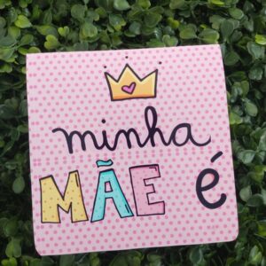 Caixinha Baton Minha Mãe É - Arquivo Digital