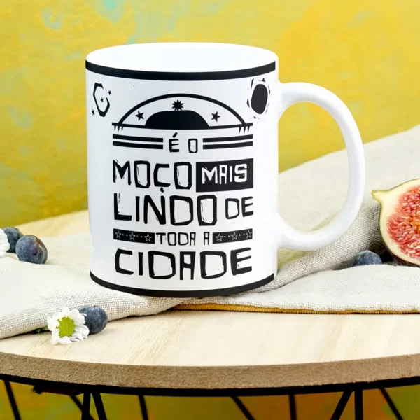 Caneca Dia dos Namorados com Arte em Xilogravura
