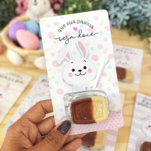 card nucita pascoa para imprimir com tema coelhinho