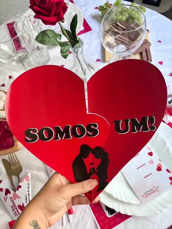 Design para Mesa Romântica Dia dos Namorados em PNG