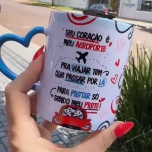 Ilustração Dedícada para Caneca - Viagem e Amor