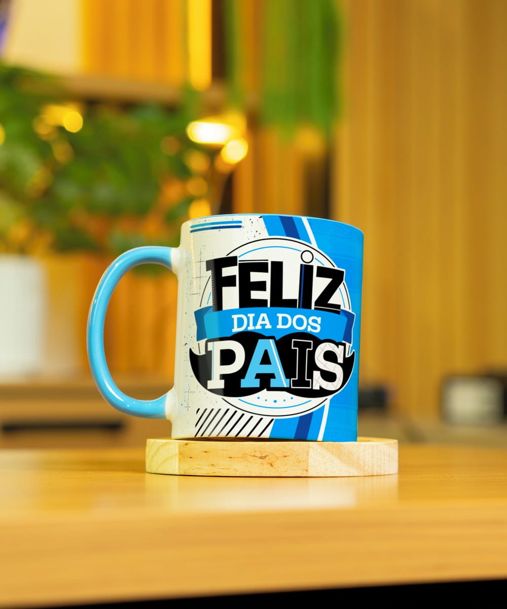 Kit Sublimação Dia dos Pais PNG para Canecas e Camisetas 1 Caneca azul e branca com arte estampada escrita feliz dia dos pais.