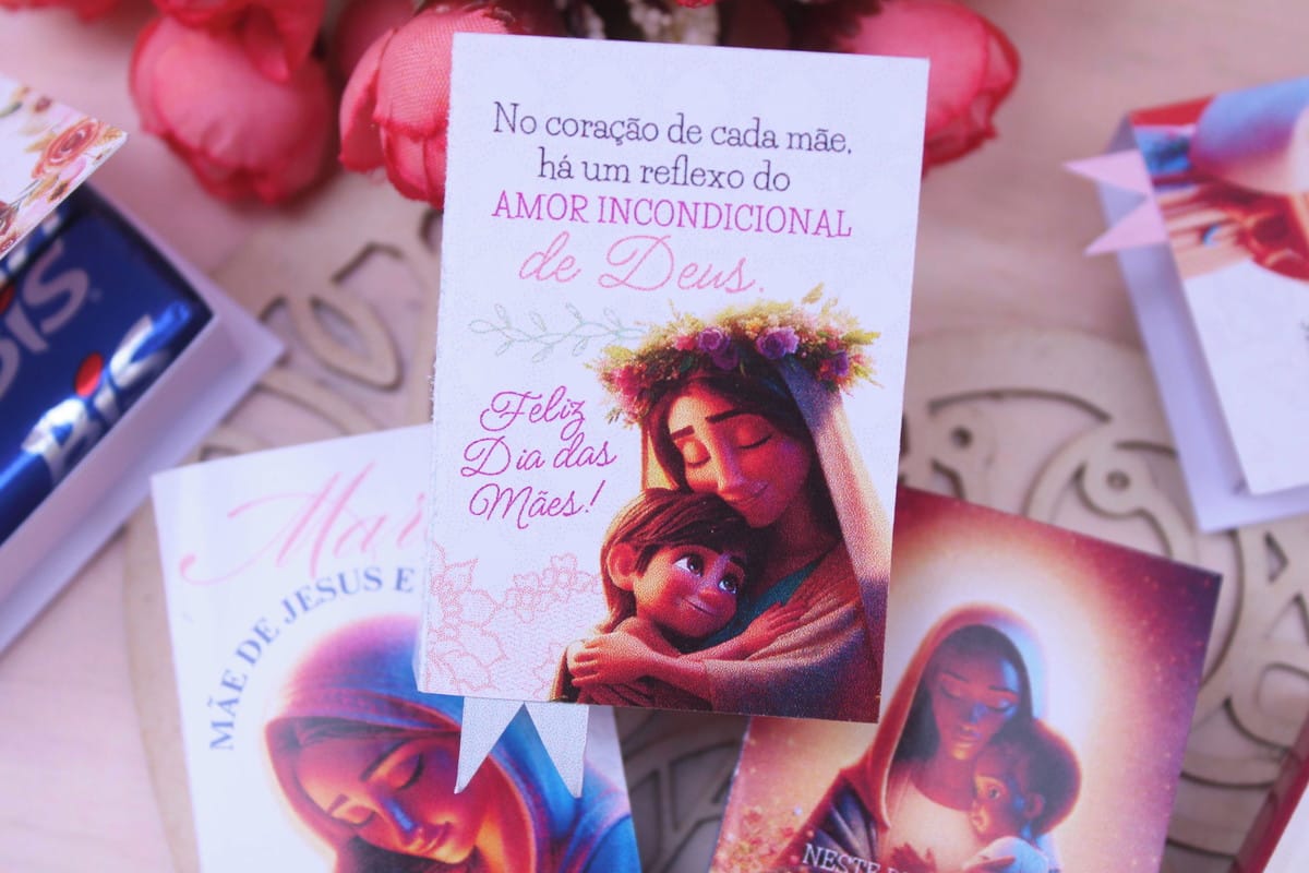 Mini Bíblia BIS Dia das Mães arquivo digital no Canva 2 Mini Bíblia BIS Dia das Mães arquivo digital no Canva - Imagem 2