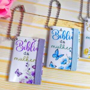 mini biblia chaveiro digital feminino em png e pdf