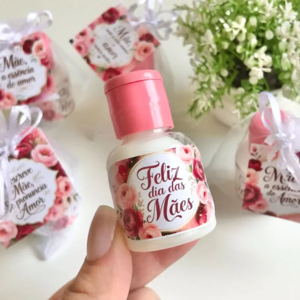 Modelo Floral Delicado para Dia das Mães PDF